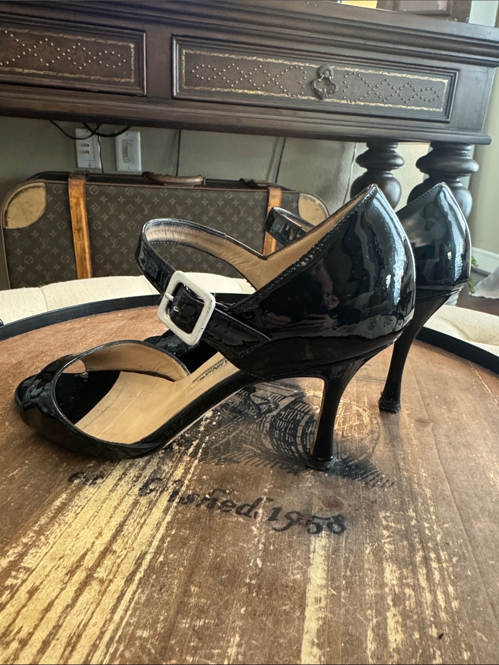 Manolo Blahnik Black Patent Mary Jane Heeled Sandals - Picture 6 of 15